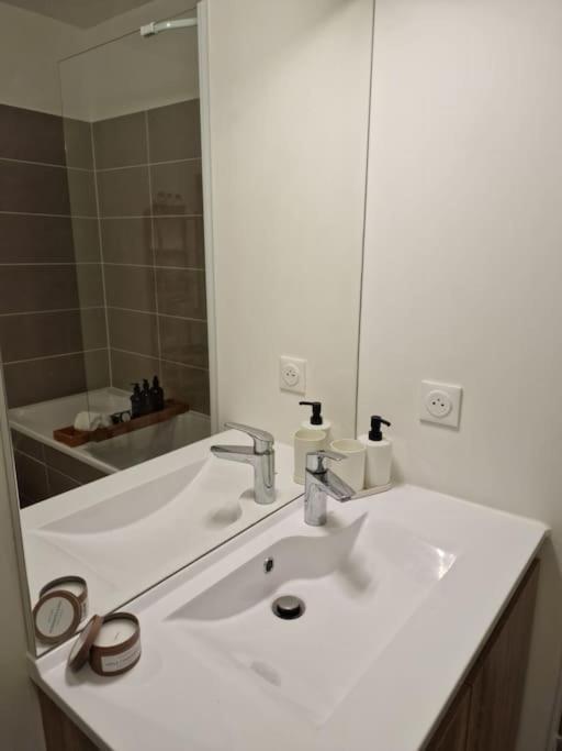 Cozy Apartment Near Paris Кламар Екстер'єр фото