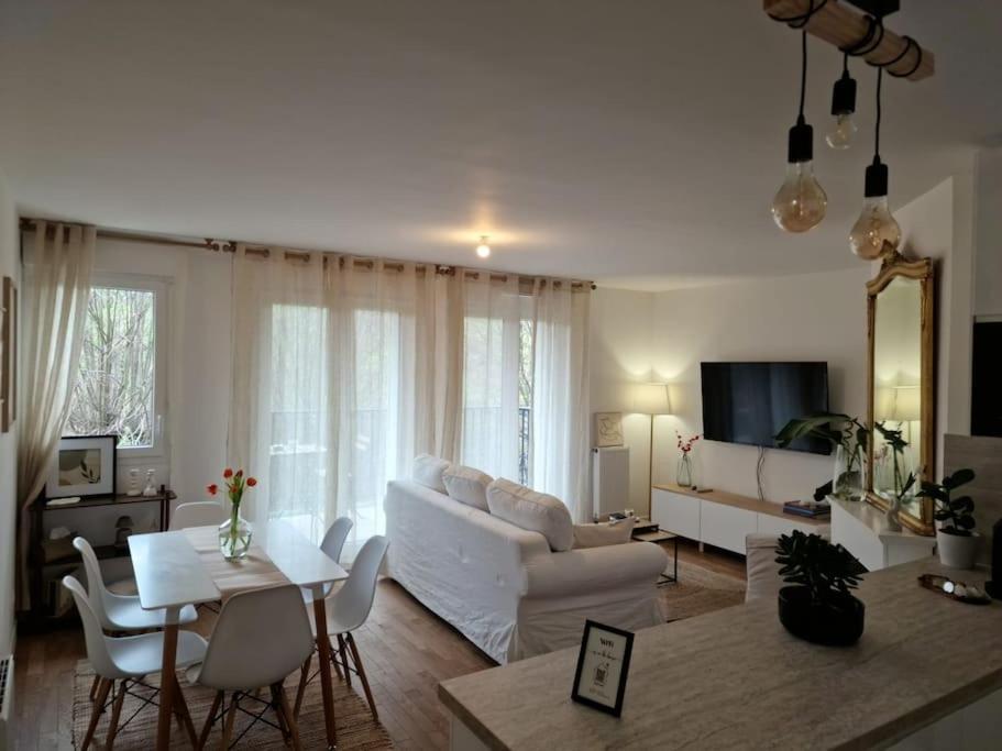 Cozy Apartment Near Paris Кламар Екстер'єр фото